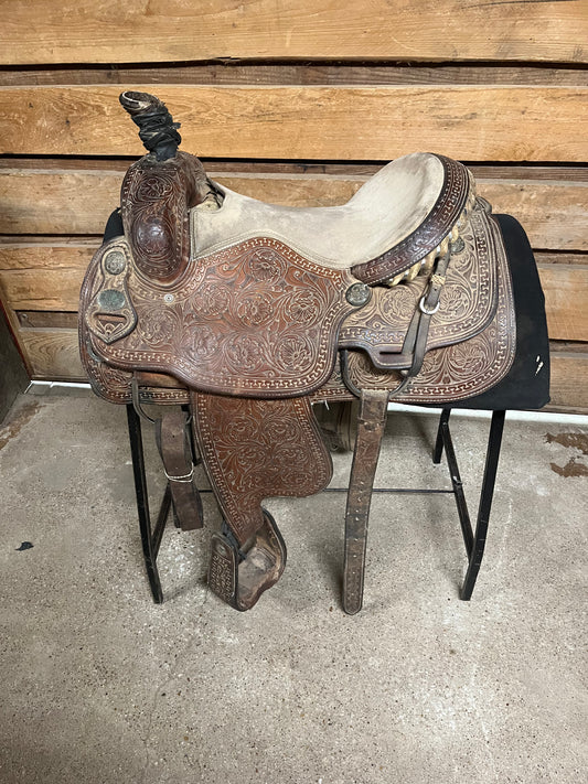 Cowboy Classic Saddlery ISUSED679