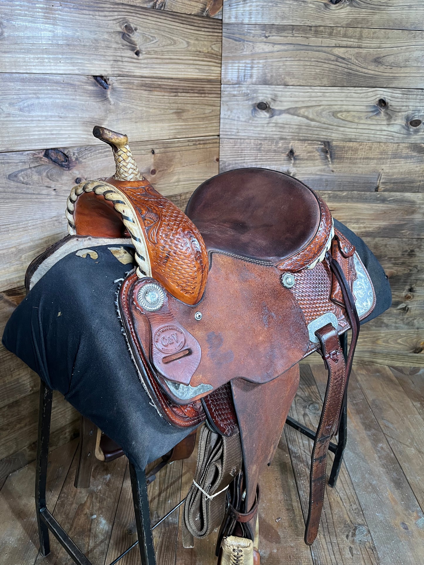 C&V Barrel Saddle ISUSED1091