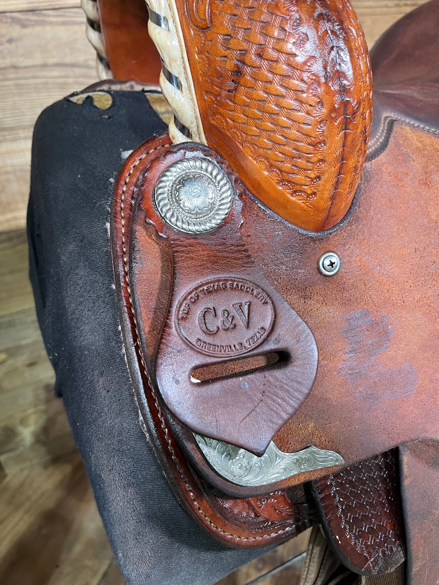 C&V Barrel Saddle ISUSED1091